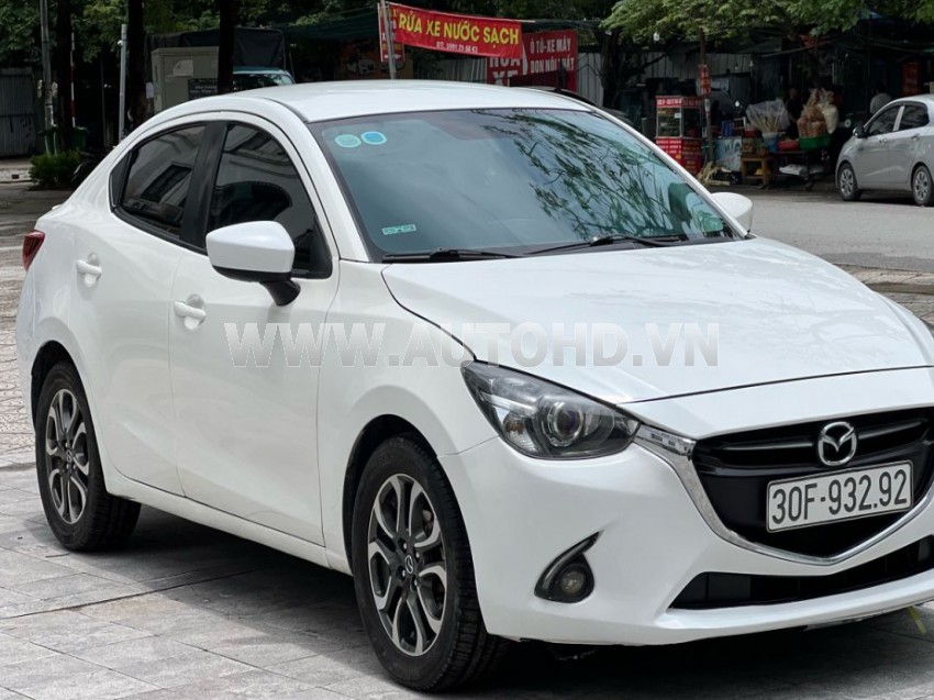 Mazda 2 1.5 AT