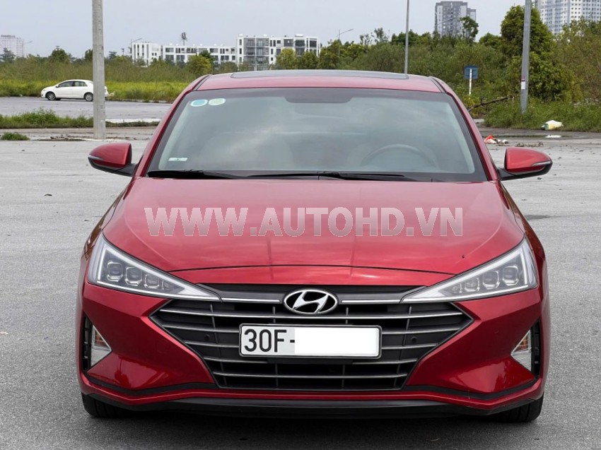 Hyundai Elantra 2.0 AT