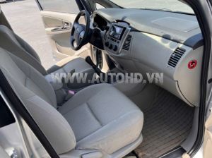 Xe Toyota Innova 2.0E 2015