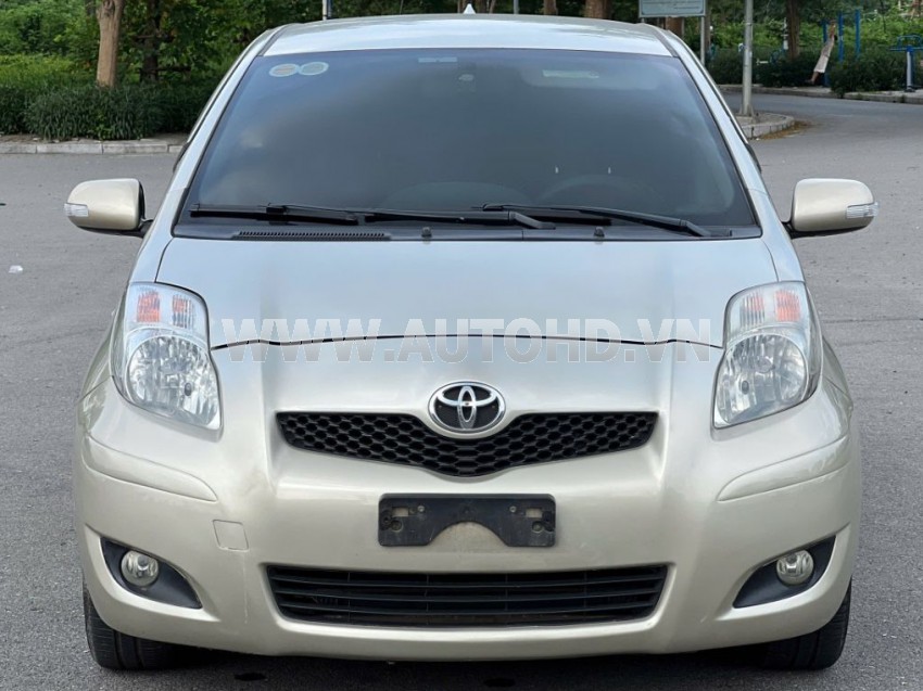 Toyota Yaris 1.3 AT 2010