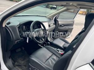 Xe Mitsubishi Outlander Premium 2.0 CVT 2021
