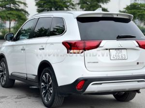 Xe Mitsubishi Outlander Premium 2.0 CVT 2021