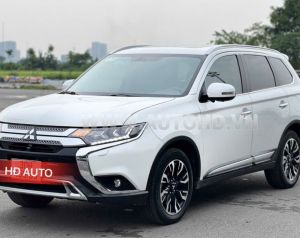 Xe Mitsubishi Outlander Premium 2.0 CVT 2021