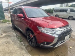 Xe Mitsubishi Outlander 2.0 CVT 2020