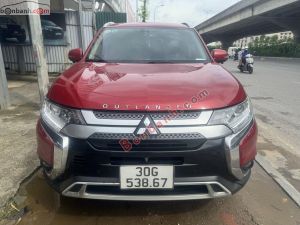 Xe Mitsubishi Outlander 2.0 CVT 2020