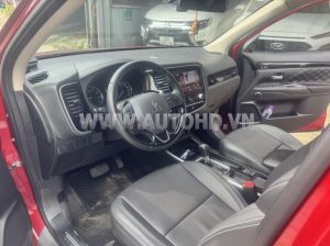 Xe Mitsubishi Outlander 2.0 CVT 2020