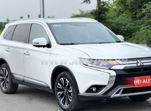 Xe Mitsubishi Outlander Premium 2.0 CVT 2021