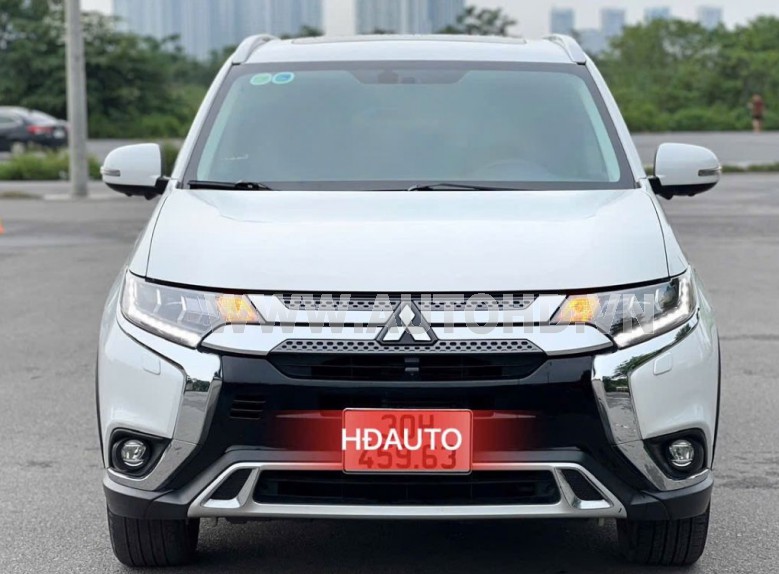 Mitsubishi Outlander Premium 2.0 CVT 2021