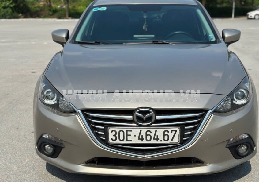 Mazda 3 1.5 AT 2016