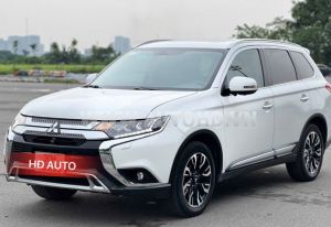 Xe Mitsubishi Outlander Premium 2.0 CVT 2021