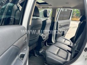 Xe Mitsubishi Outlander Premium 2.0 CVT 2021